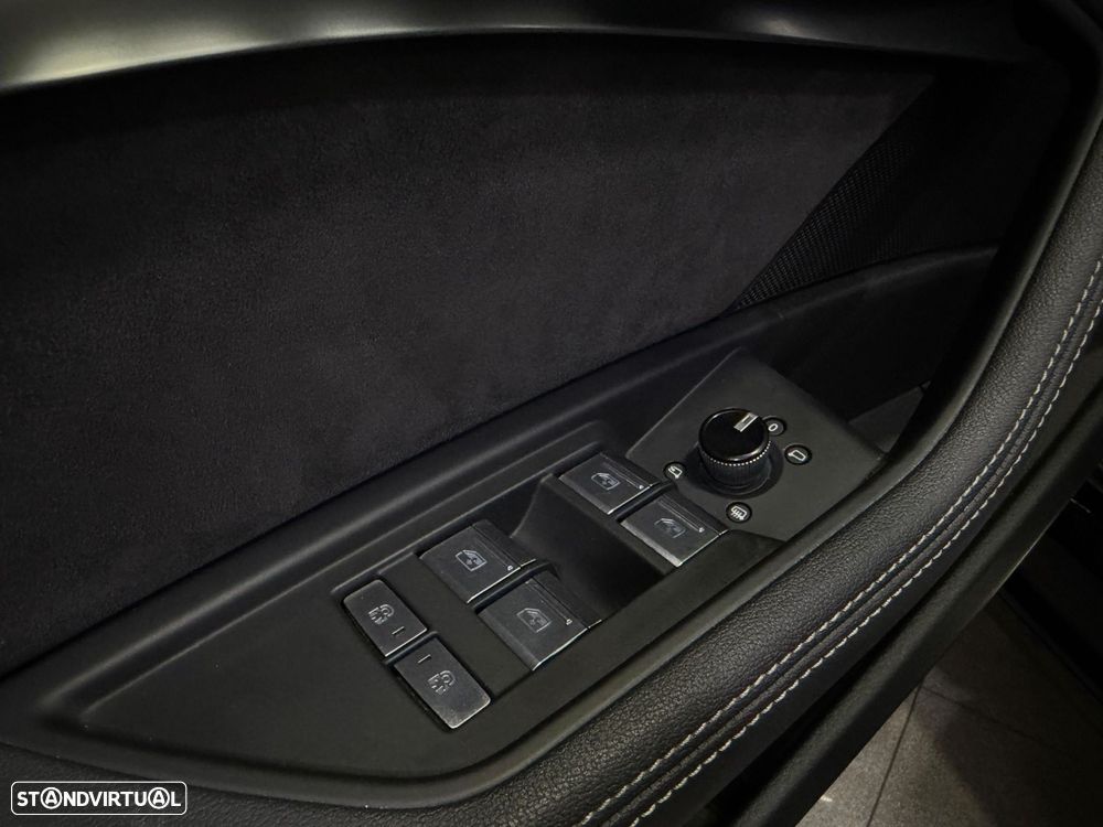 Audi e-tron 50 quattro S line - 16