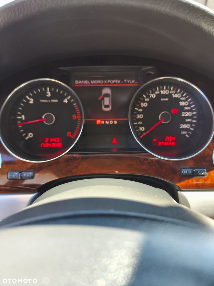 Audi A8 4.2 TDI DPF L Quattro - 15