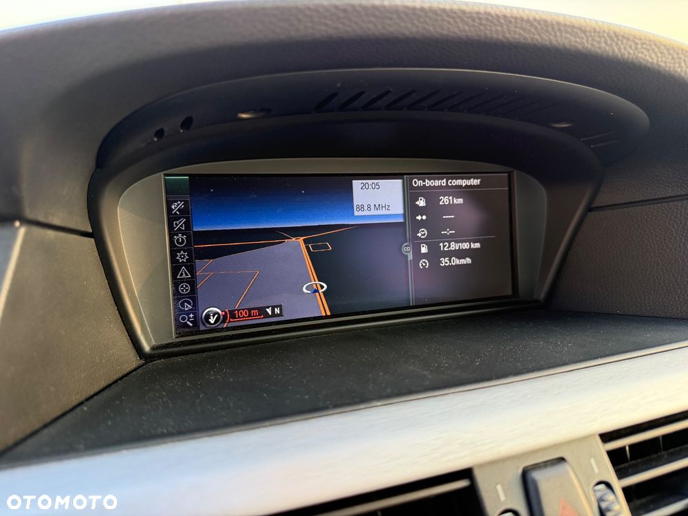 BMW Seria 5 525i - 18