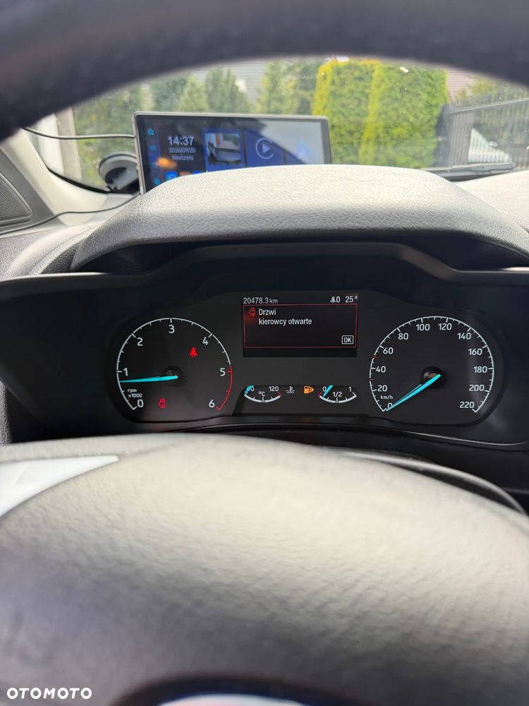 Ford transit Connect - 17