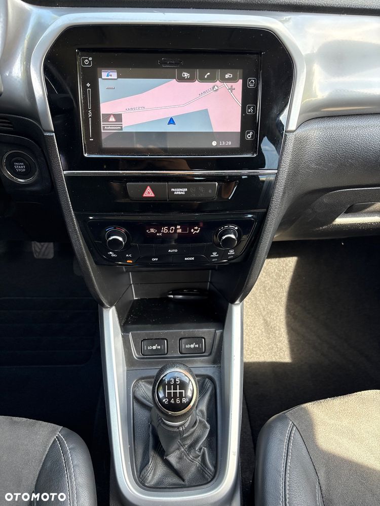 Suzuki Vitara 1.6 DDiS (4x4) Allgrip Comfort+ - 16