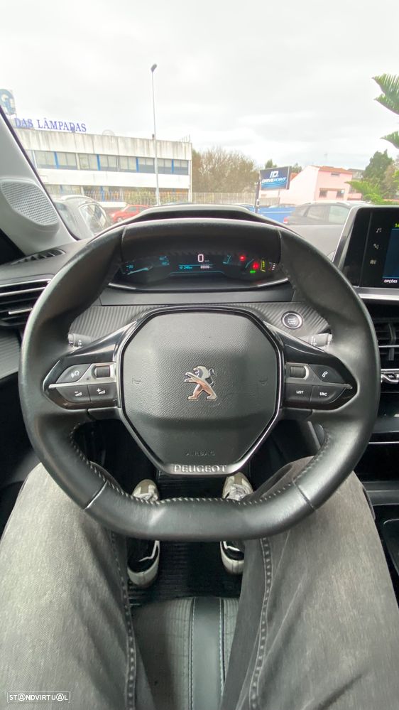 Peugeot e-208 50 kWh Allure Pack - 30