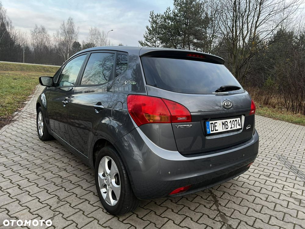 Kia Venga 1.4 CVVT ISG Edition 7 - 10