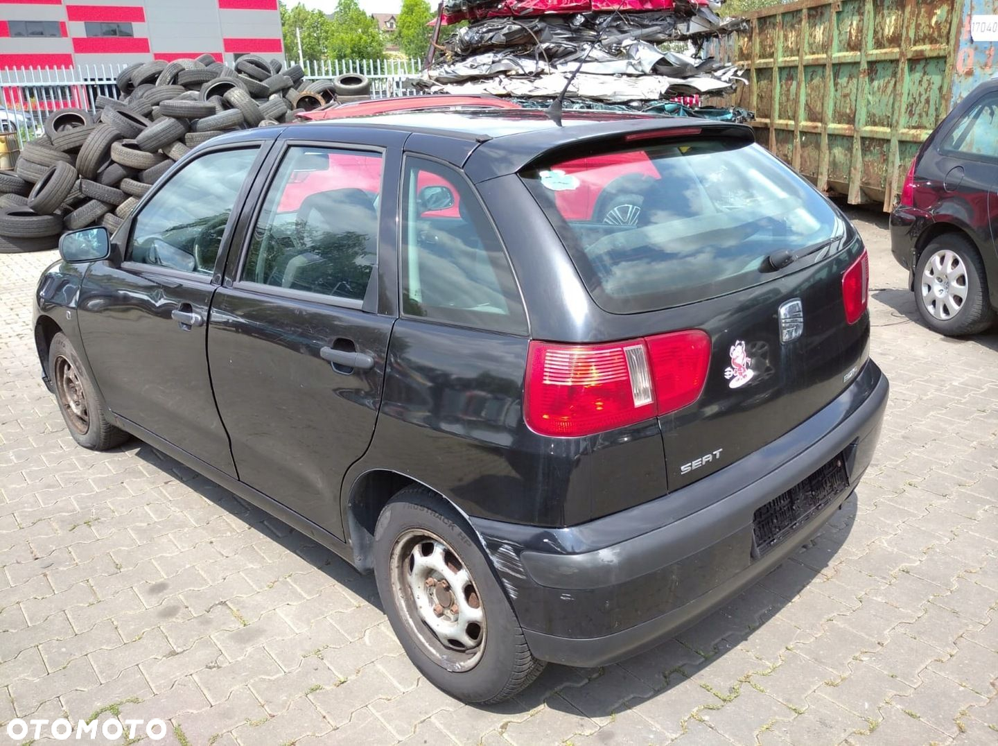 SEAT IBIZA II 2 6K1 FL LIFT 99-02 CORDOBA BŁOTNIK LEWY PRZÓD CZARNY LC9Z - 9