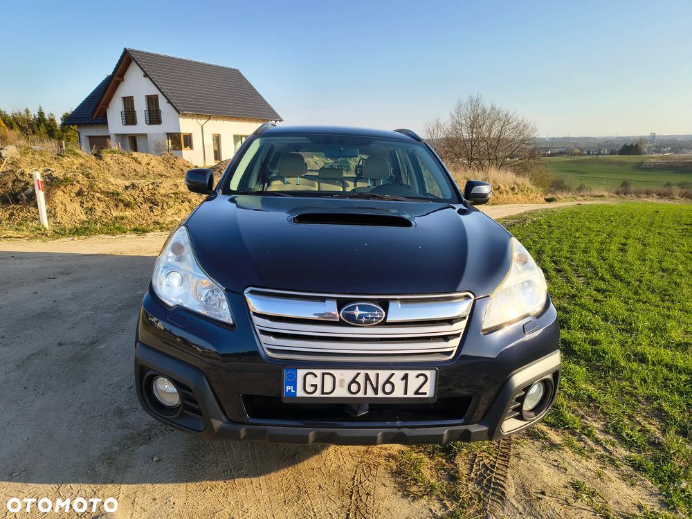Subaru Outback - 3