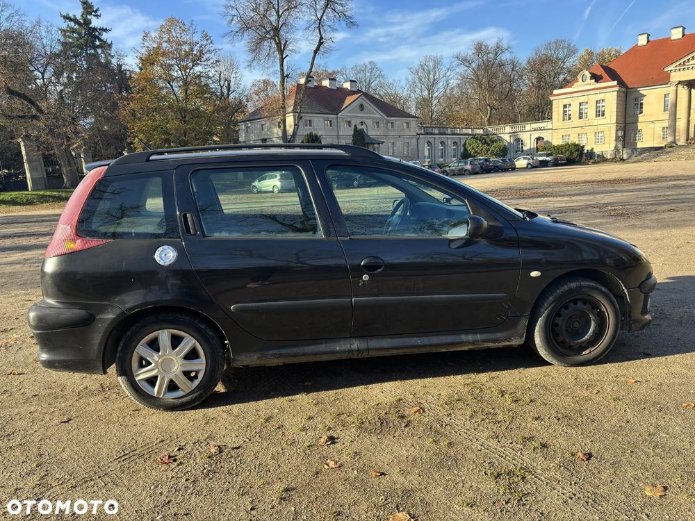 Peugeot 206 - 4