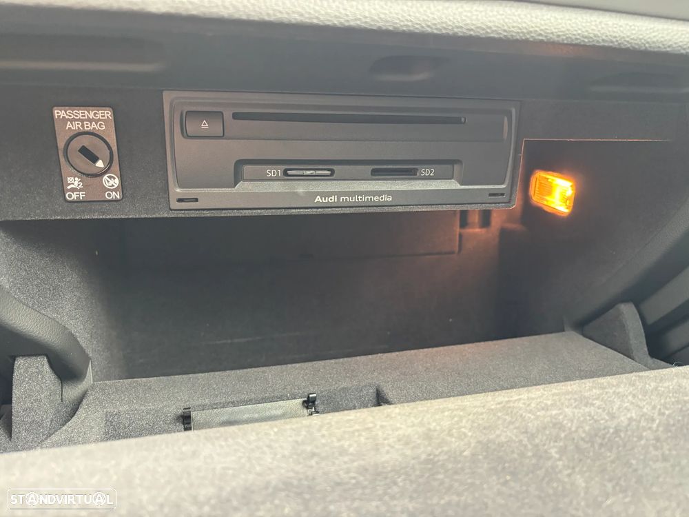Audi A3 Sportback 1.6 TDI Advance Ultra - 37