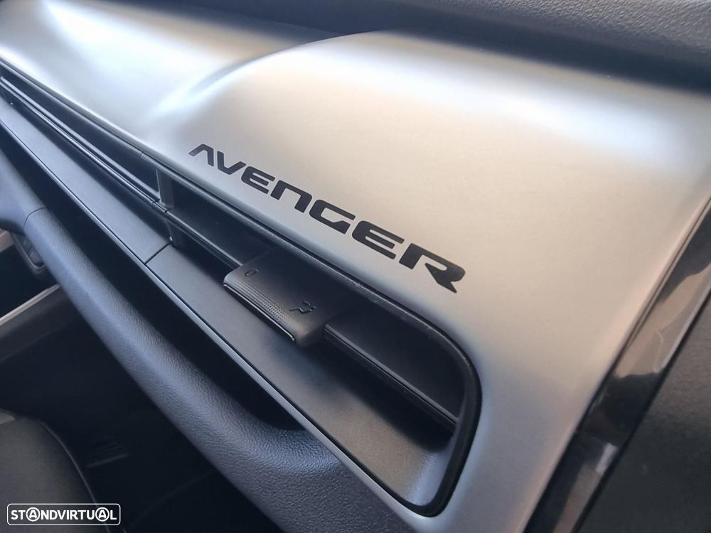 Jeep Avenger 54 kWh Altitude - 44