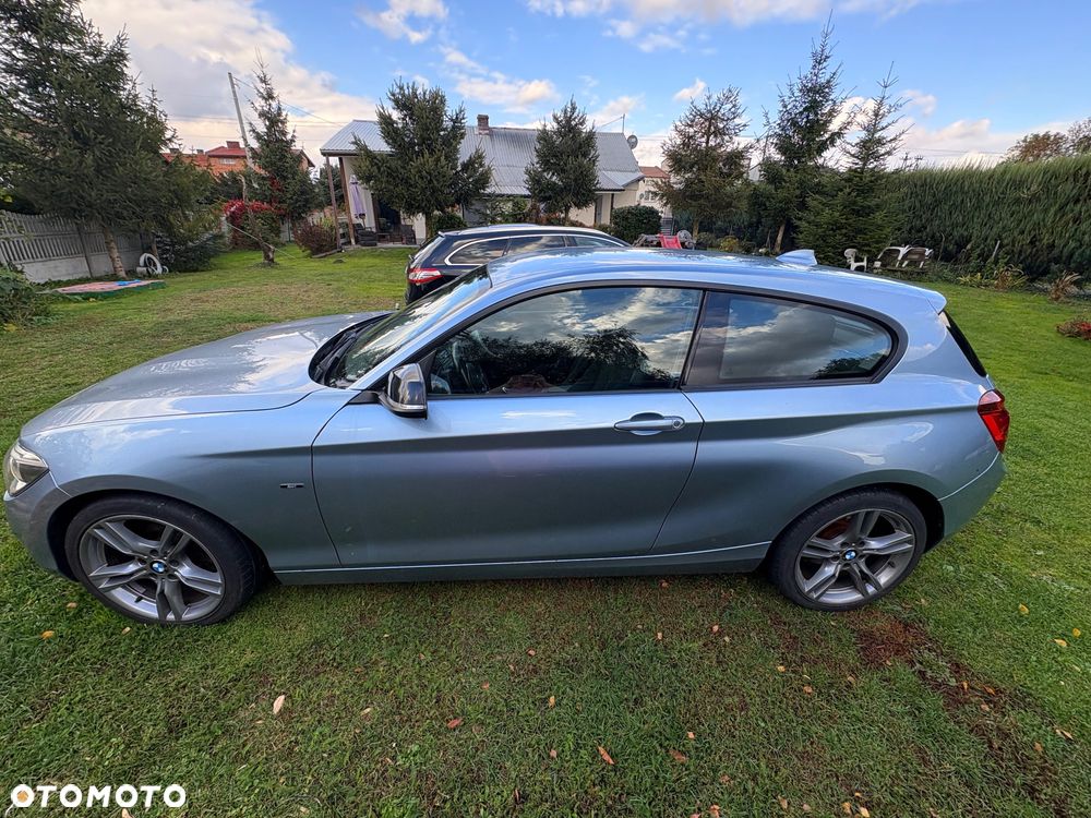 BMW 116D 2012 photo 3