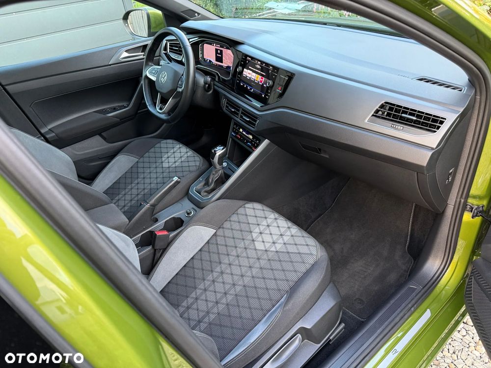 Volkswagen Taigo 1.5 TSI OPF DSG R-Line - 25