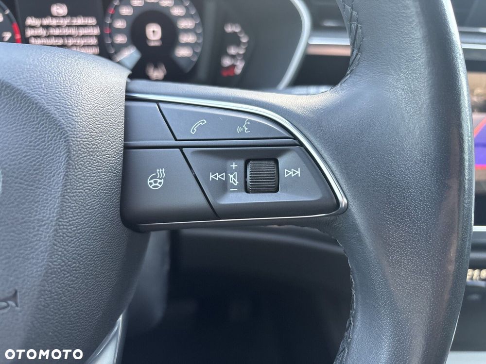 Audi Q3 Sportback - 14