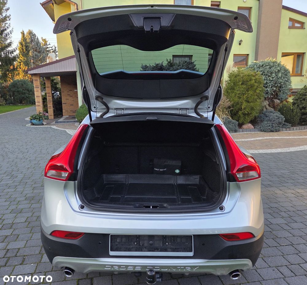 Volvo V40 D3 Geartronic - 14