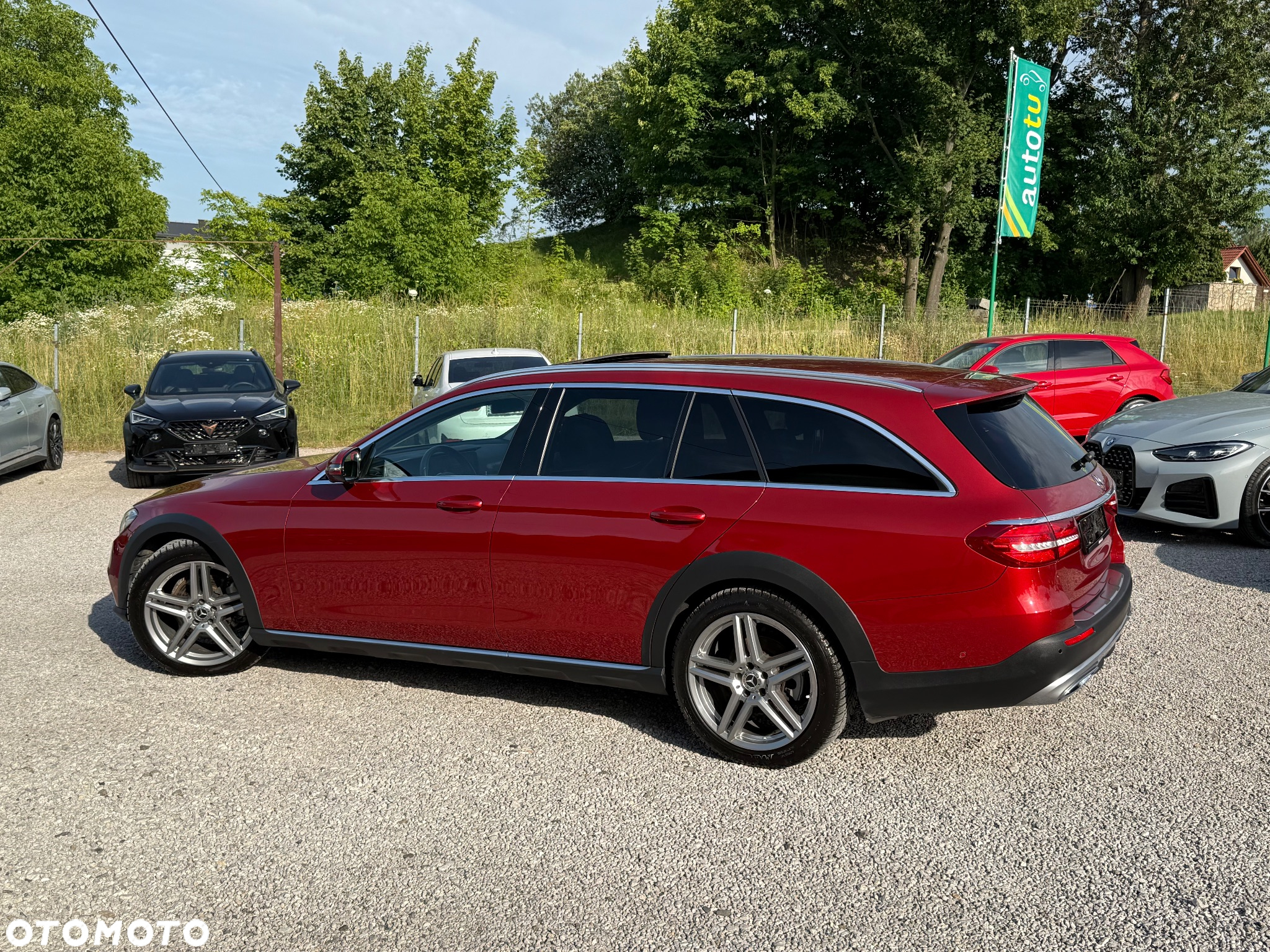 Mercedes-Benz Klasa E 220 d 4Matic T All-Terrain 9G-TRONIC Exclusive - 26