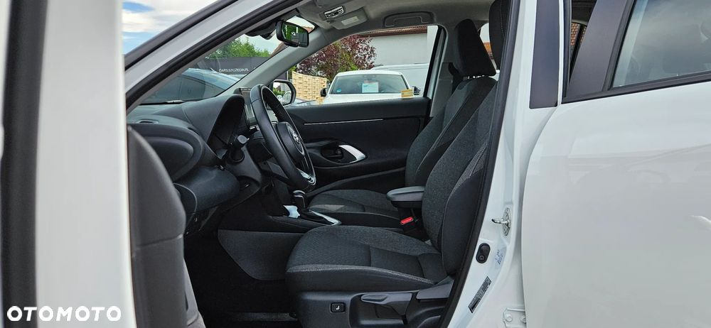 Toyota Yaris Cross Hybrid 1.5 Comfort - 18