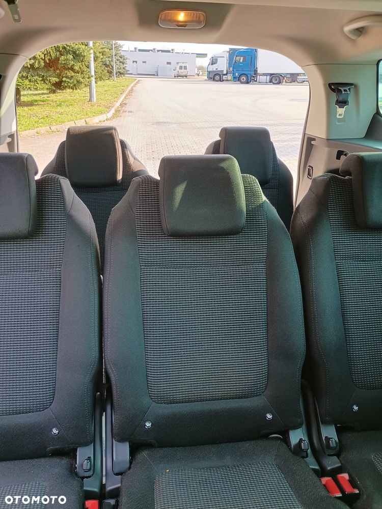 Peugeot 5008 1.6 HDi Trendy - 1