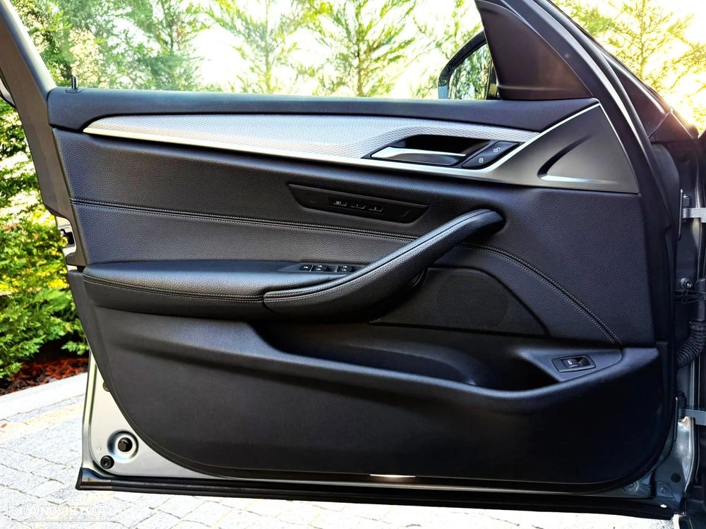 BMW 520 d Pack M Auto - 10