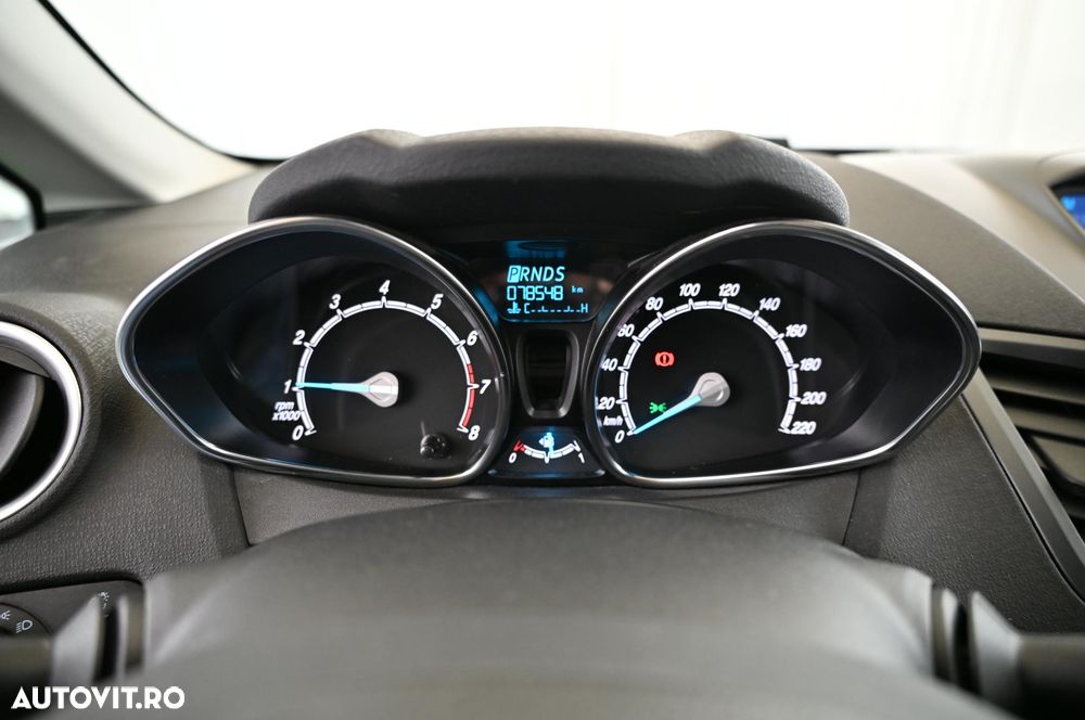 Ford Fiesta 1.0 EcoBoost Powershift Titanium - 10