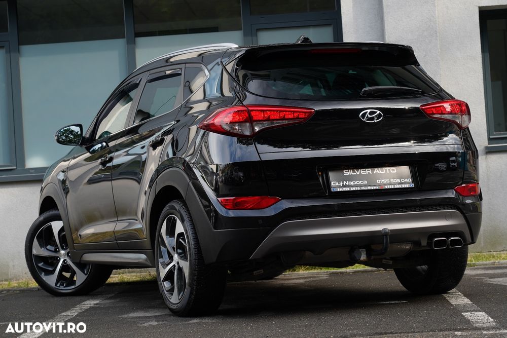 Hyundai Tucson 2.0 CRDI 4WD Automatik Premium - 30