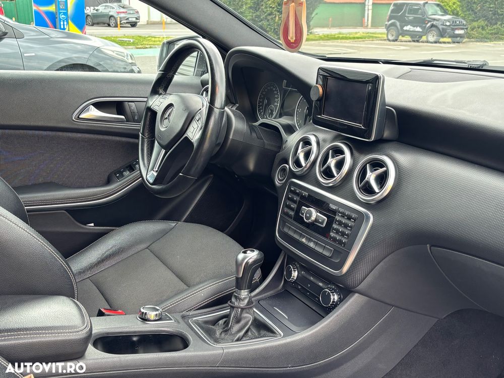 Mercedes-Benz A 160 - 22