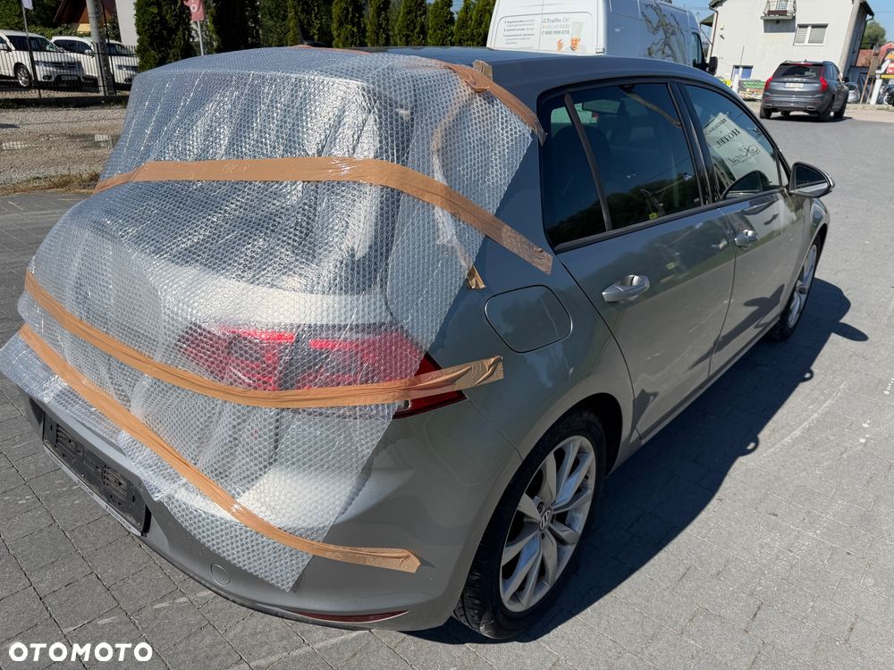 Volkswagen Golf 1.4 TSI BlueMotion Technology DSG Highline - 4