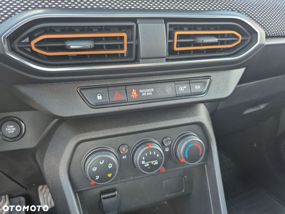Dacia Sandero Stepway 1.0 TCe Expression - 25