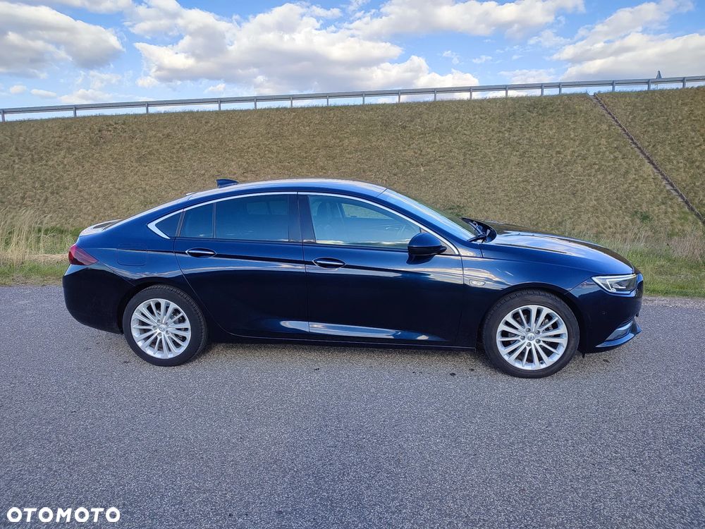 Opel Insignia 1.6 114g Exclusive - 2