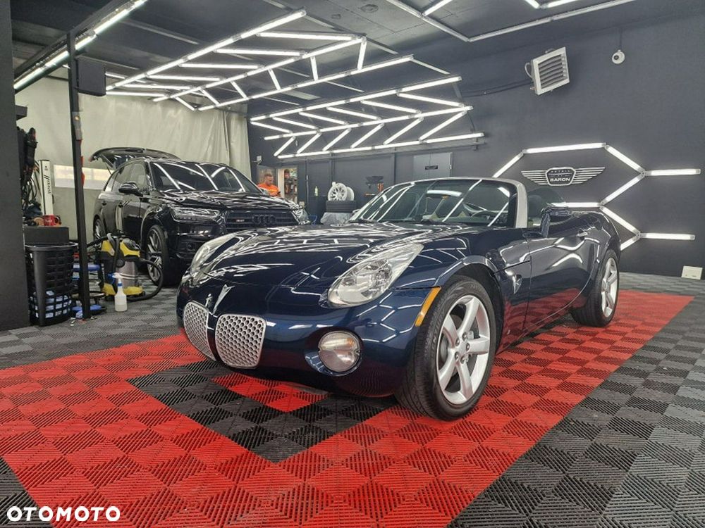Pontiac Solstice - 5