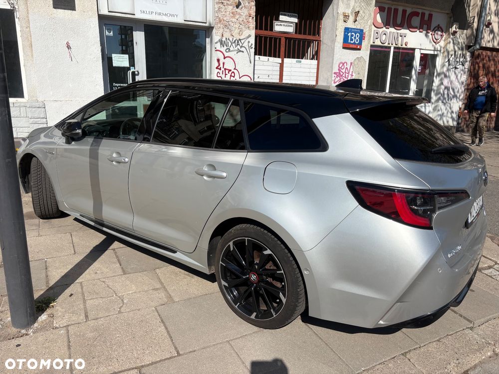 Toyota Corolla ver-2-0-hybrid-gr-sport - 6