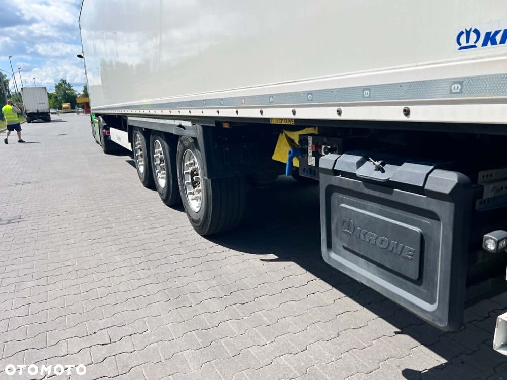 Krone - 8