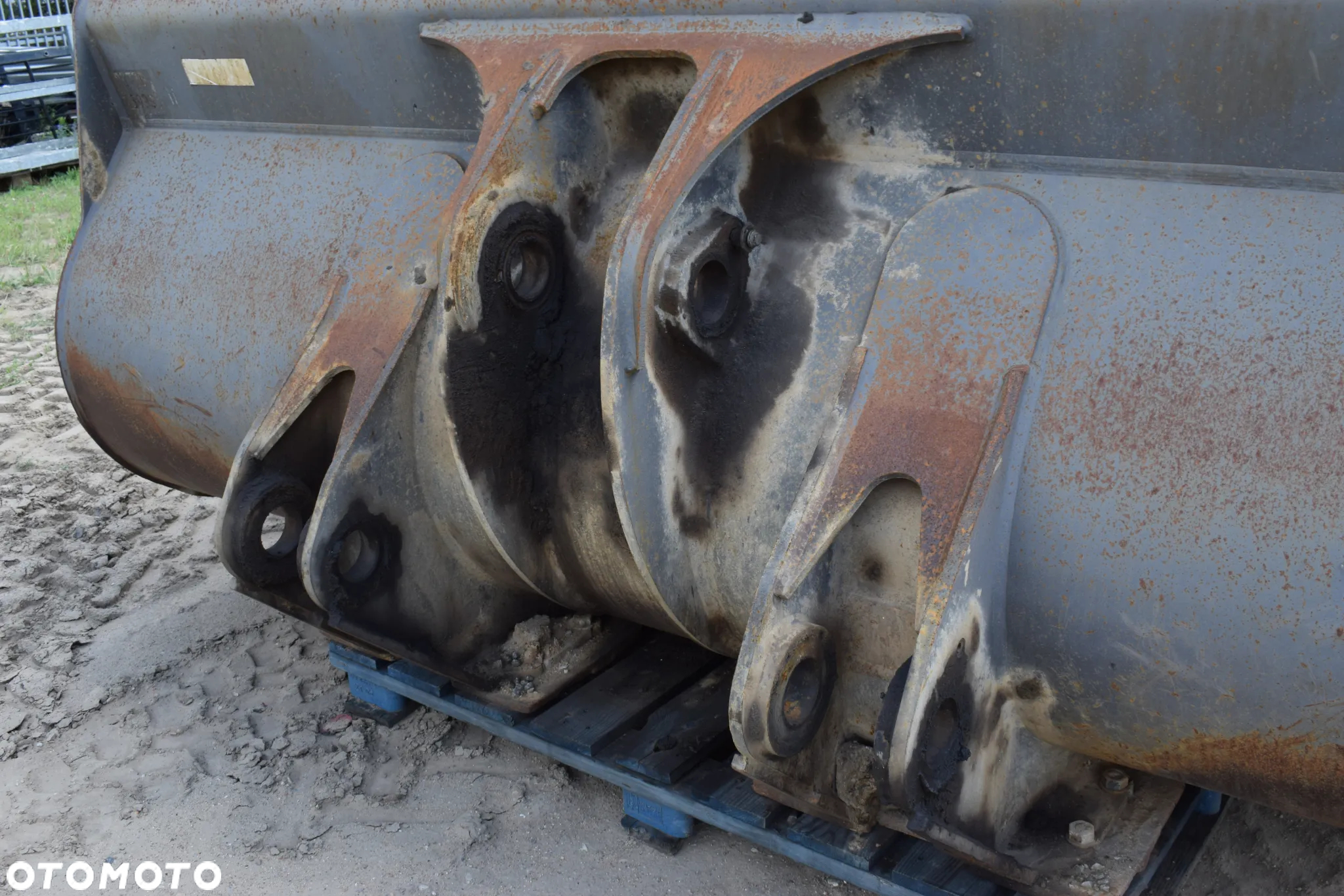 Łyżka ładowarkowa 4.4 m3 Volvo L180 3.2 m szer. - 17