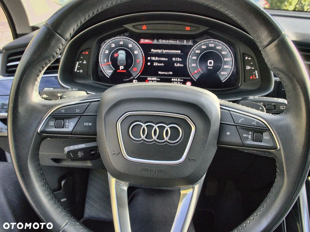 Audi Q7 - 9