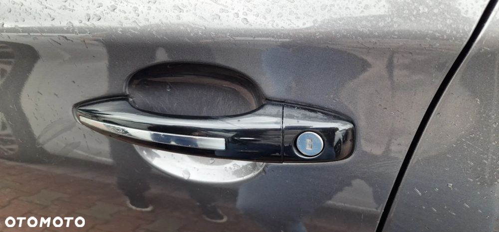 Citroën C4 PureTech 130 Stop&Start SHINE - 15