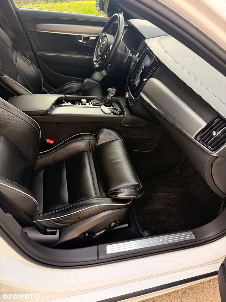 Volvo S90 B5 D AWD R-Design - 12