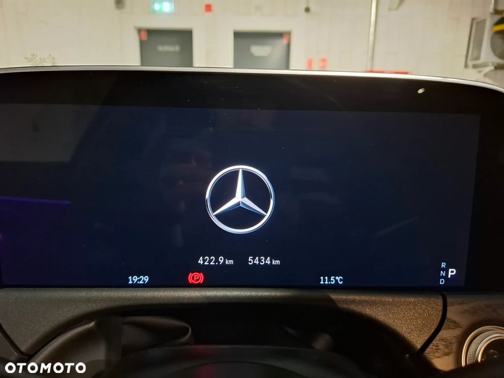 Mercedes-Benz Klasa E 200 9G-TRONIC Edition AMG Line - 22