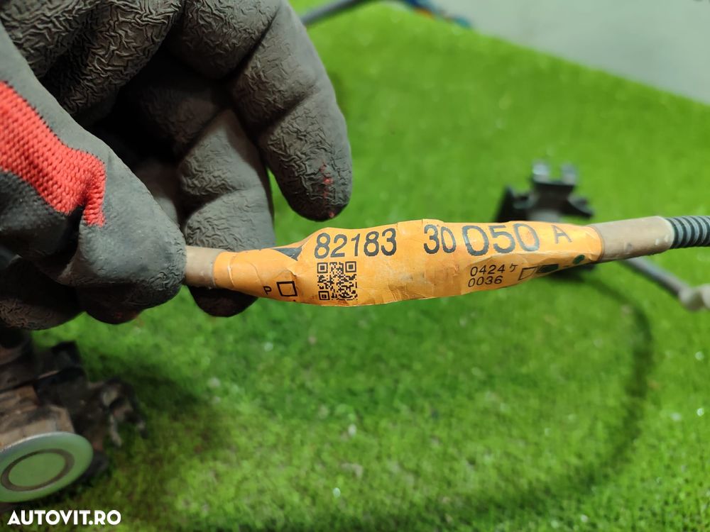 SENZORI PARCARE SPATE LEXUS GS 300 III SE 2009 3.0 BENZINA COD OEM 8218330050 / 89341-30010-B4 / 89848-44010 / SEDAN (Berlina) 2005-2011 - 4