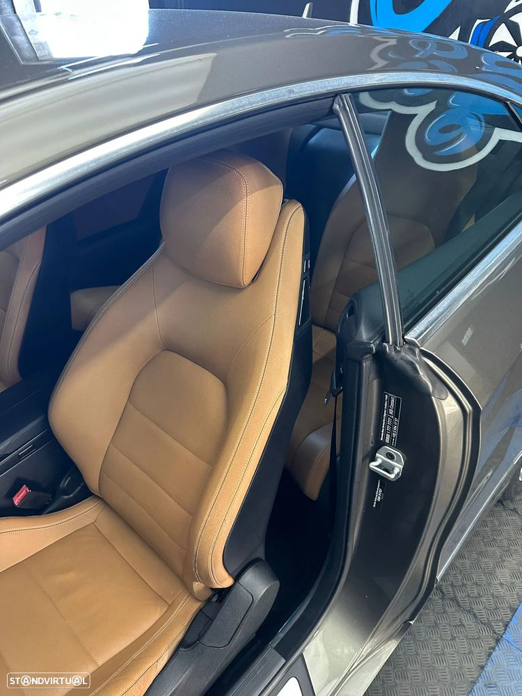 Mercedes-Benz E 220 CDI Classic - 13