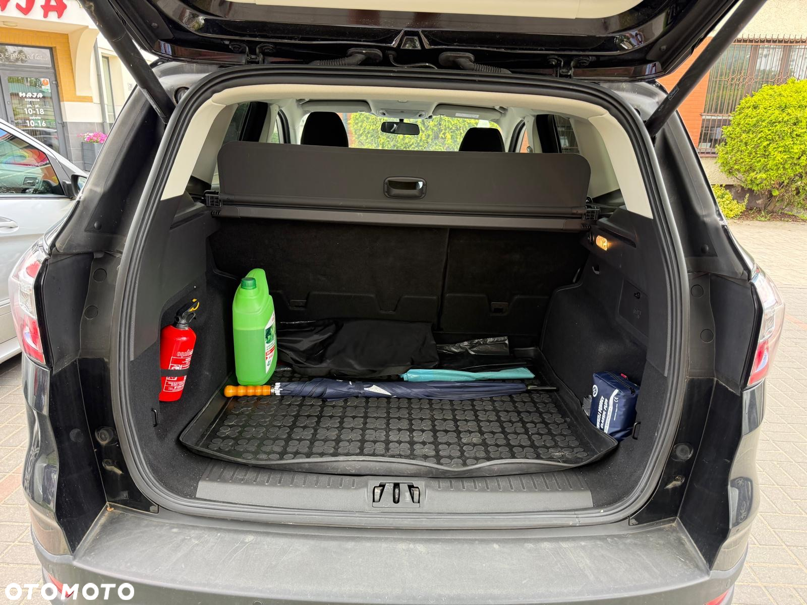 Ford Kuga 1.5 EcoBoost FWD Trend ASS MMT6 - 4
