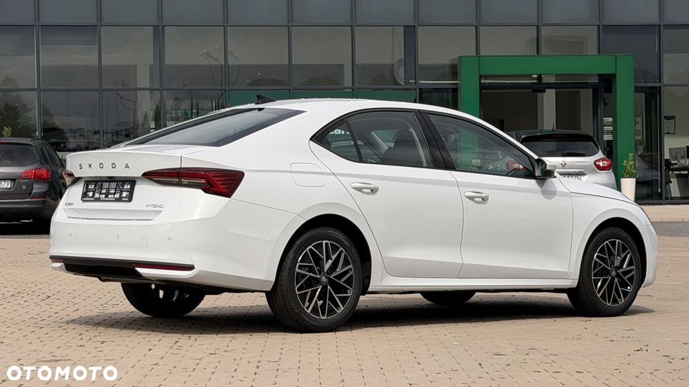 Skoda Octavia 1.5 TSI mHEV Drive Essence DSG - 7
