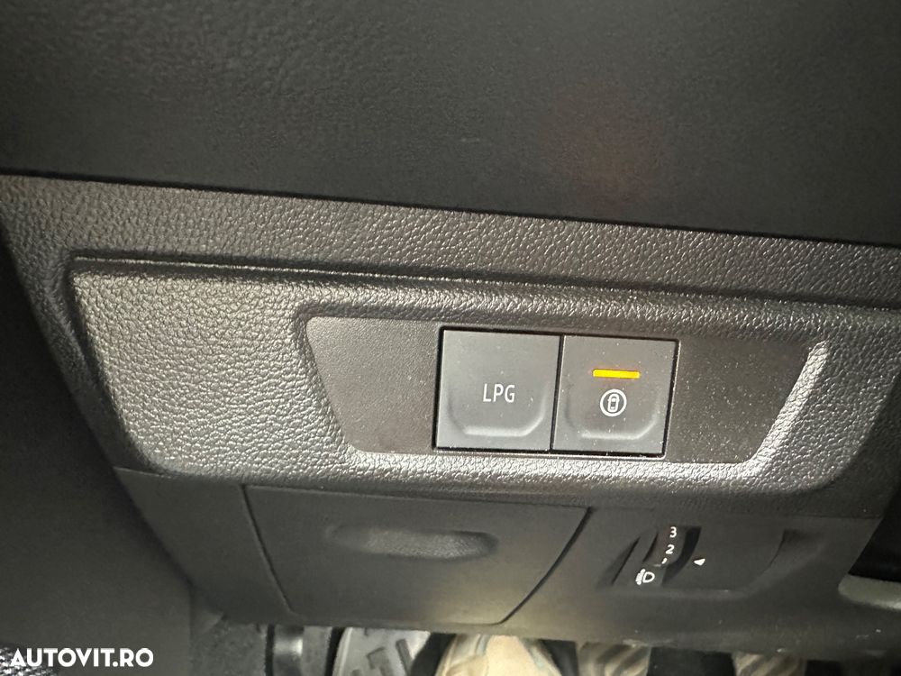 Dacia Logan ECO-G 100 MT6 Journey - 12