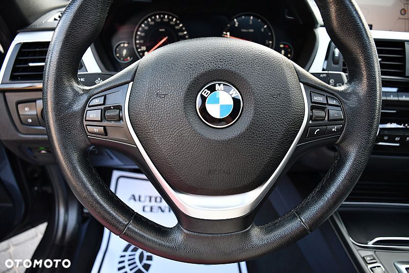 BMW Seria 3 320d xDrive Edition Luxury Line Purity - 12