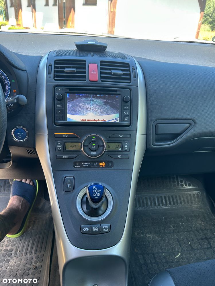 Toyota Auris - 12