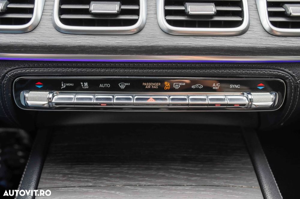 Mercedes-Benz GLE 450 4Matic 9G-TRONIC AMG Line - 39