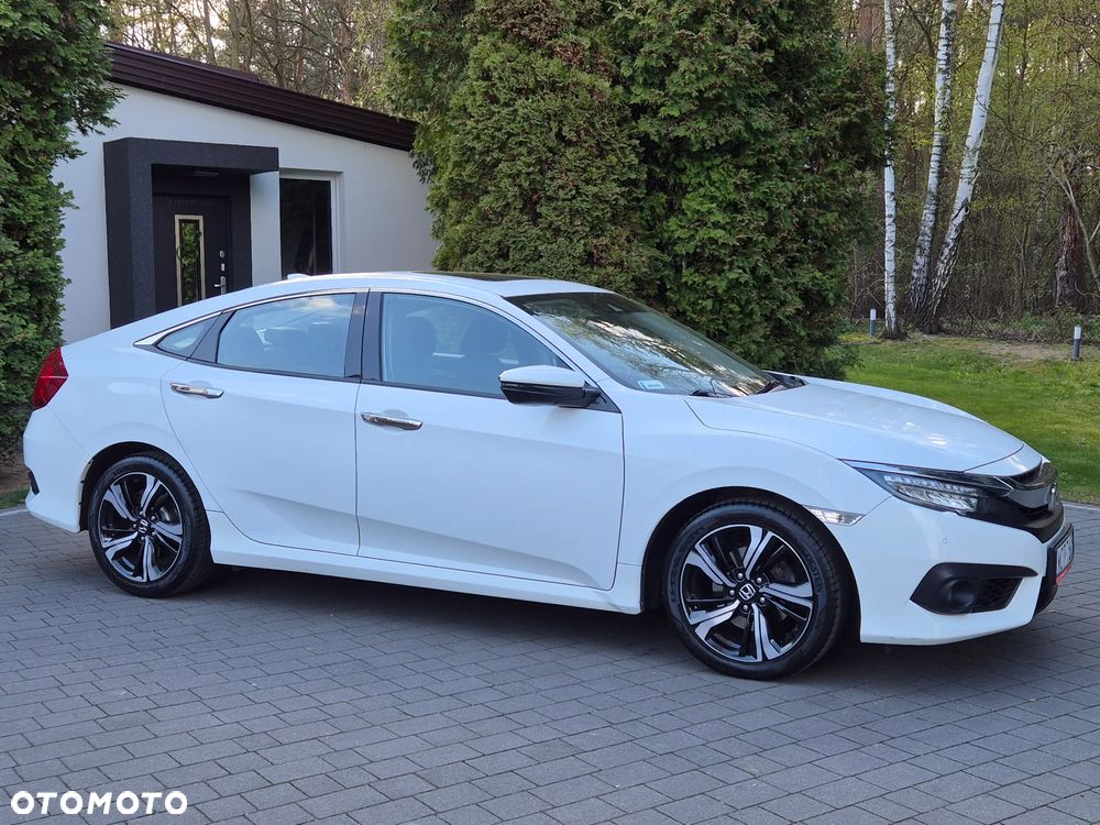 Honda Civic 1.5 T Prestige (Navi) - 28