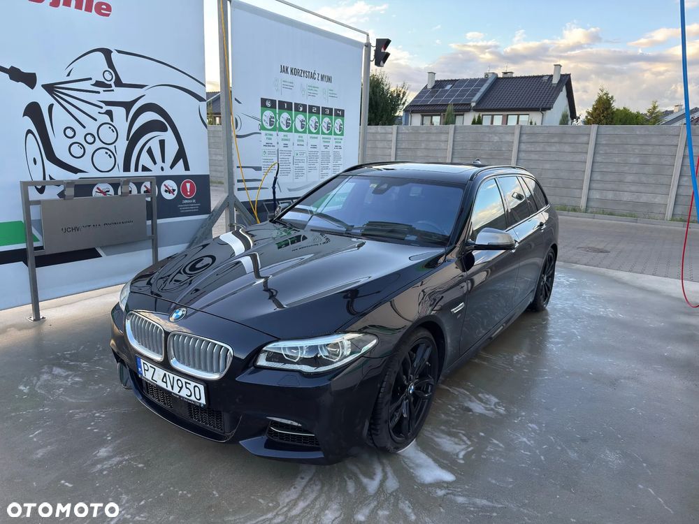 BMW Seria 5 M550d xDrive Touring Sport-Aut - 2