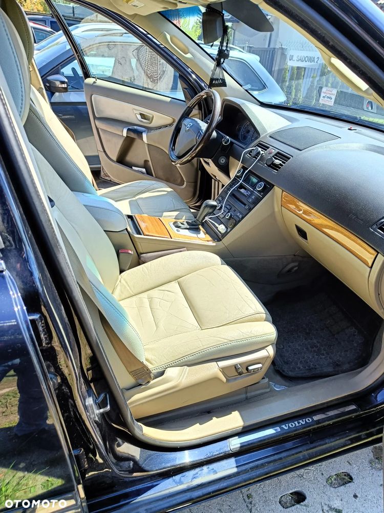 Volvo XC 90 - 7