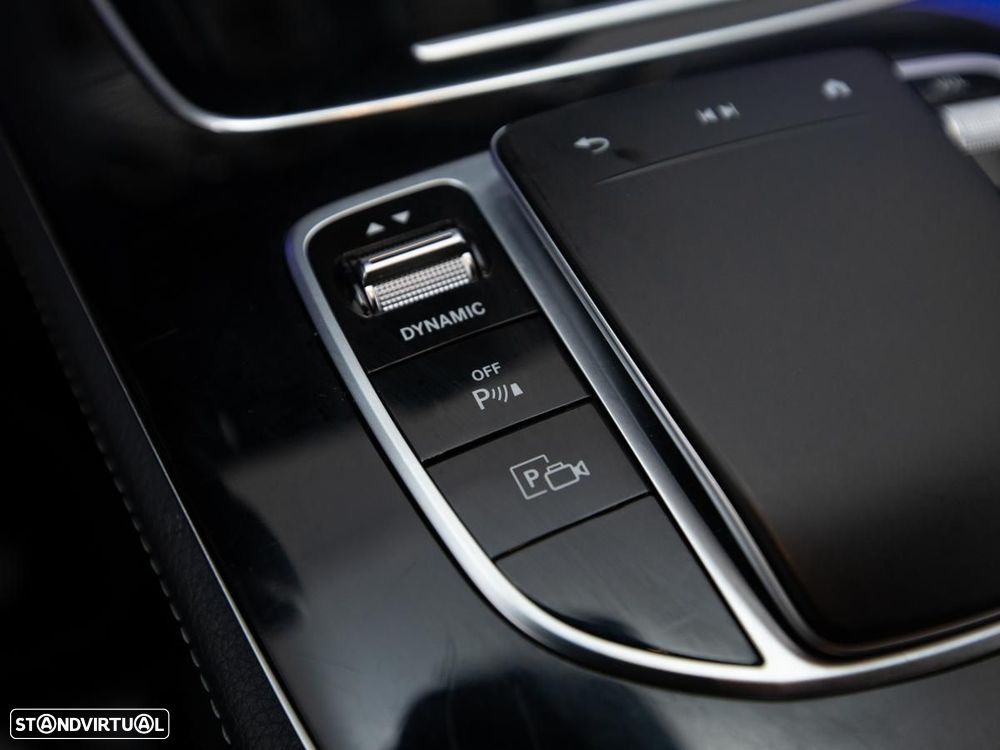 Mercedes-Benz E 300 de 4Matic 9G-TRONIC - 23