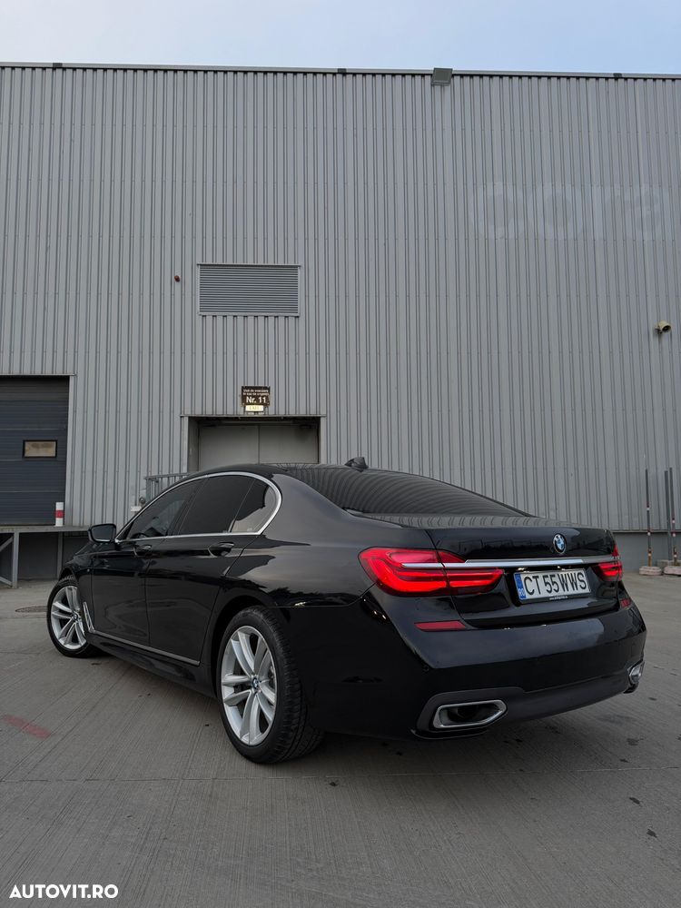 BMW Seria 7 730d xDrive - 18