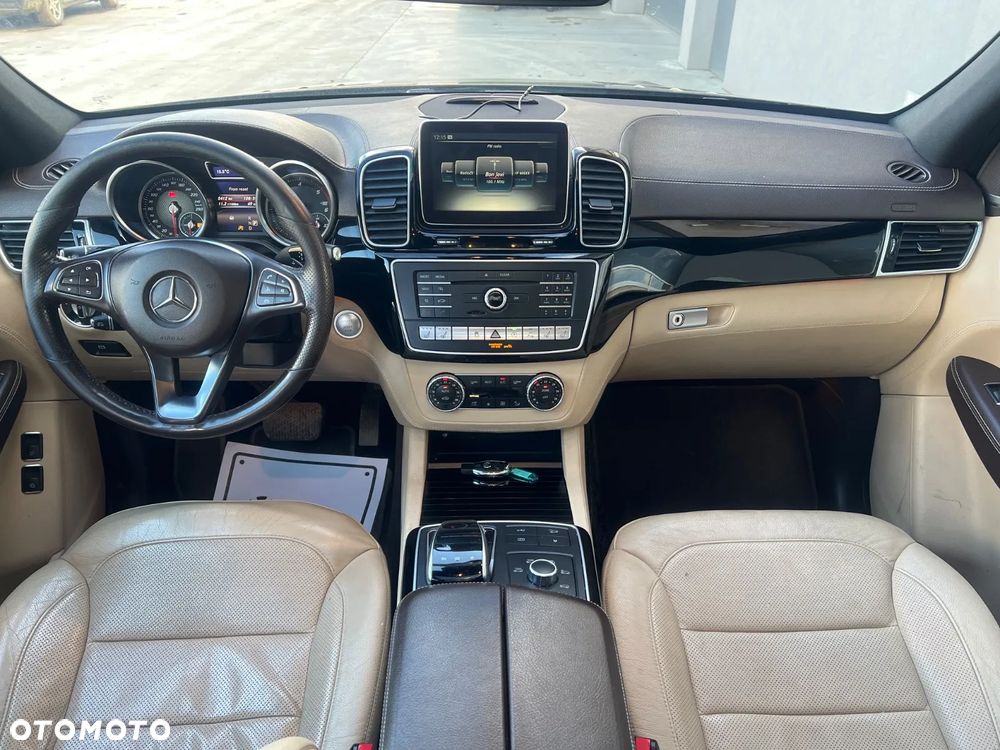 Mercedes-Benz GLE 350 d 4-Matic - 12