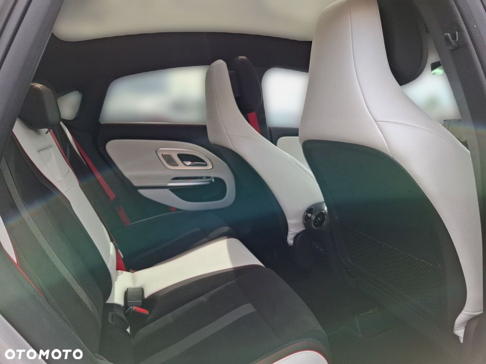 Mercedes-Benz CLA 200 mHEV 8G-DCT - 15