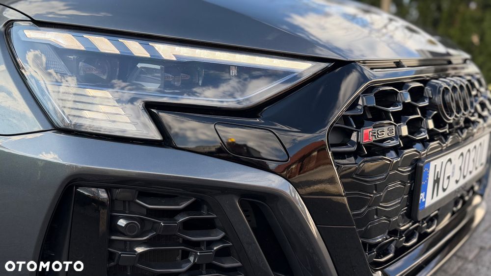 Audi RS3 Sportback - 16
